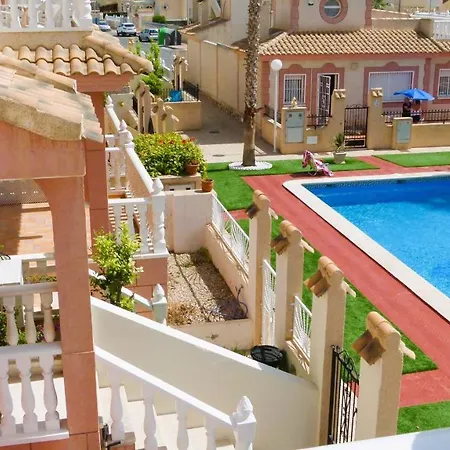 Apartmán Flamingo Hills 2 *