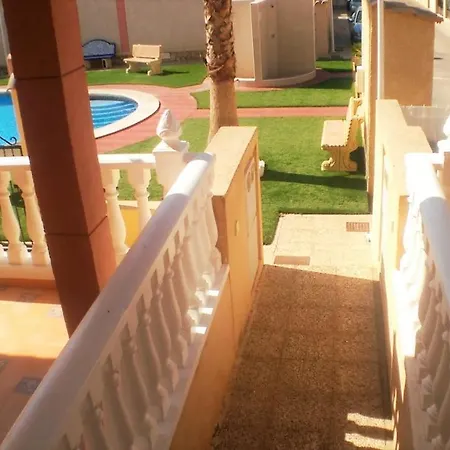 Flamingo Hills 2 *